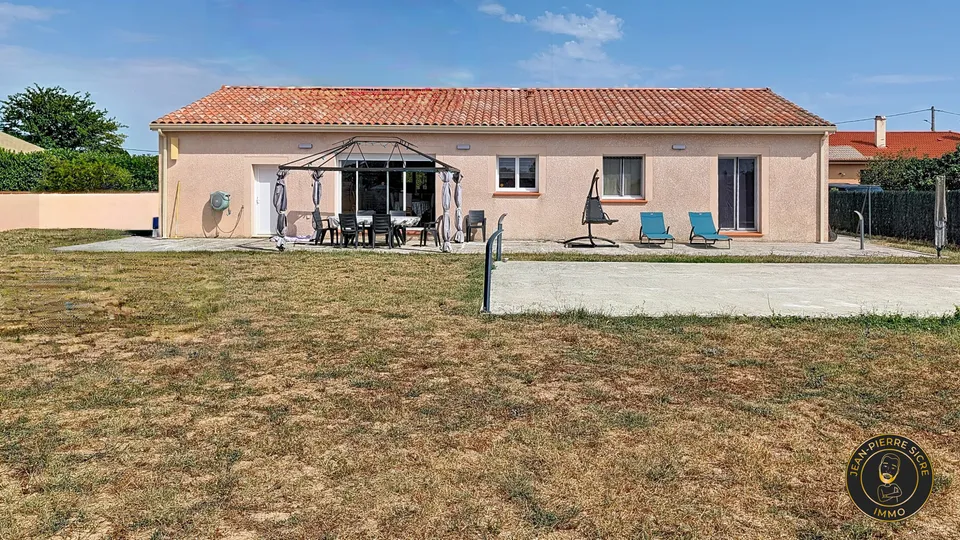 Maison — photo 1