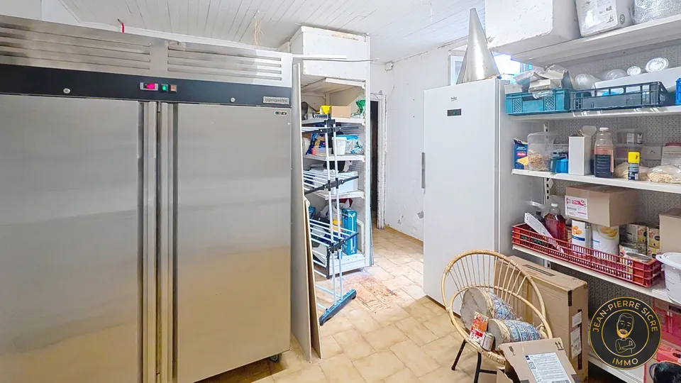 Fonds de commerce - 145 m² — photo 14